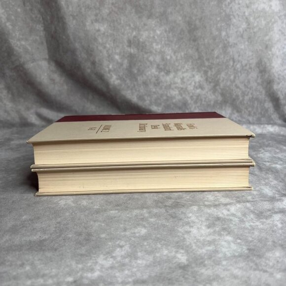 1979 Funk & Wagnalls Standard Desk Dictionary Volumes 1 & 2 A-Z Hardcover READ - Picture 3 of 14